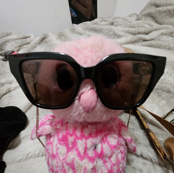 Gucci sunglasses - Picture 2 of 3